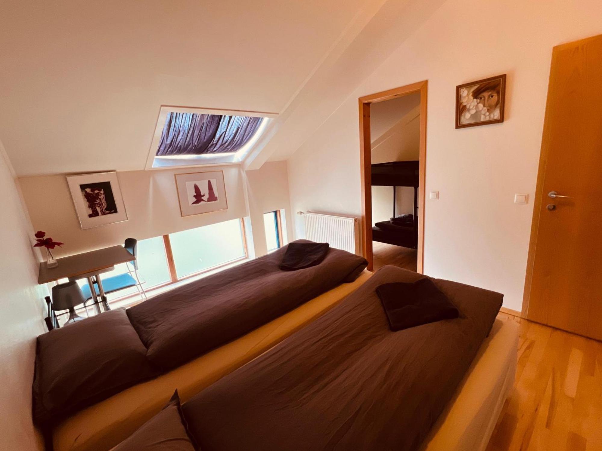 Reykjavik Peace Center Guesthouse Buitenkant foto
